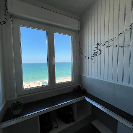 Apartamento Acrab, Appt Vue Au Calme Luc-sur-Mer