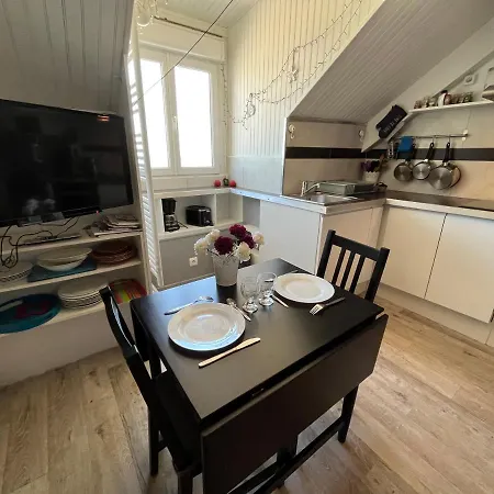 Acrab, Appt Vue Au Calme